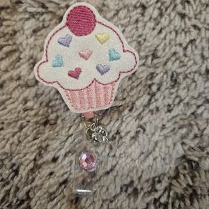 Cupcake Badge Reel!